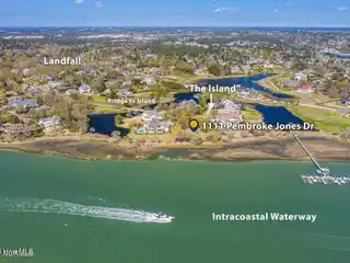Exceptional Intracoastal Waterway Homesite