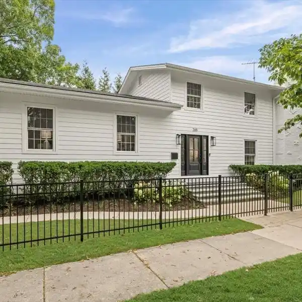 REMODELED HOME BLENDING STYLE AND CONVENIENCE