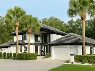 Refined Living in Regency Green at Heathrow