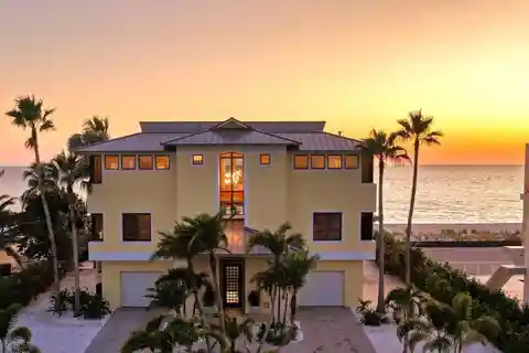 Beachfront Estate Showcasing Panoramic Gulfside Splendor