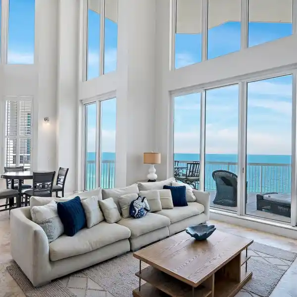 PREMIUM GULF FRONT VIEW PENTHOUSE