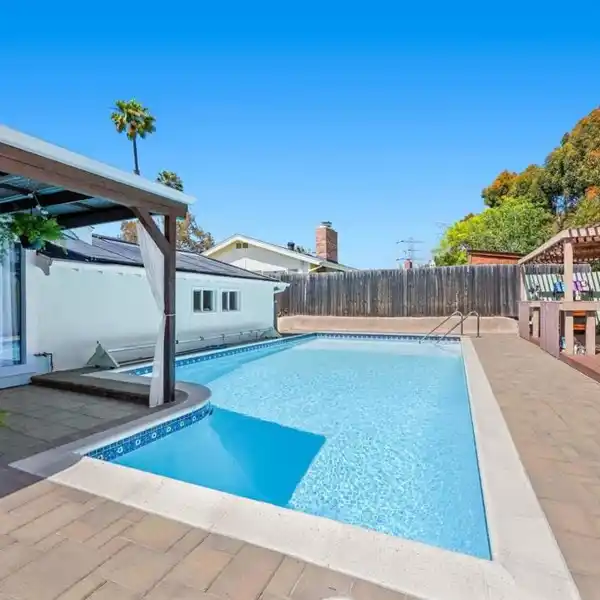 BEAUTIFULLY UPDATED POOL HOME IN CLAIREMONT WEST