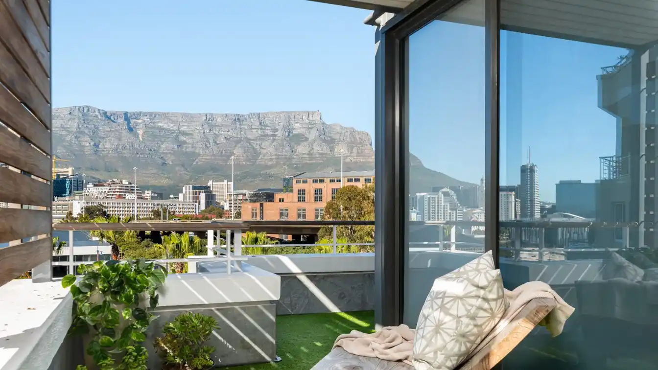 One-of-a-kind Full-floor Penthouse