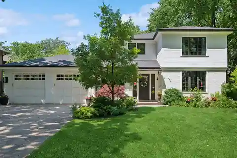 Elegant Renovated Home in East Wilmette