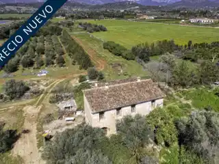 Great Finca with a Large Plot and Views of the Tramuntana