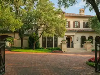 Breathtaking Luxury Estate in San Antonio