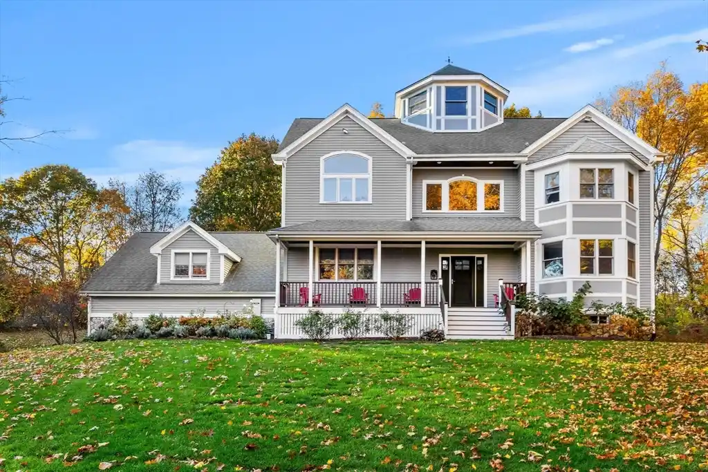 Spectacular Contemporary Colonial Estate Near the Ipswich River