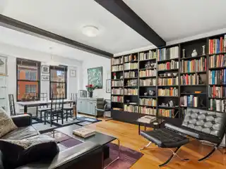 Spacious and Elegant Home in Chelsea