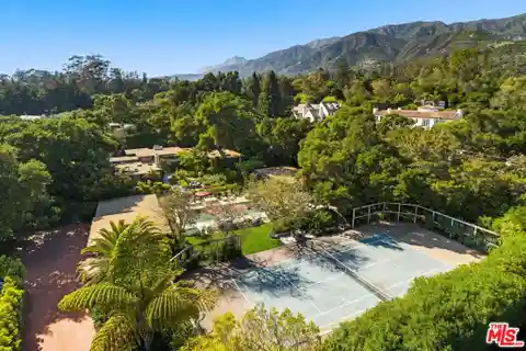 Mid-century Zen Estate