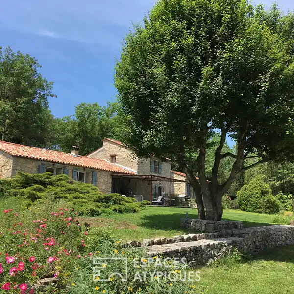 CHARMING YET MODERN STONE FARMHOUSE