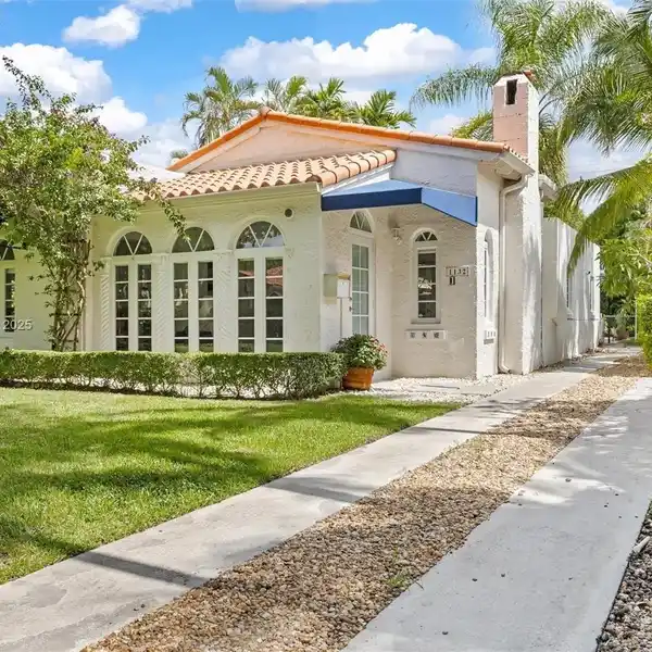 CHARMING OLD SPANISH HOME