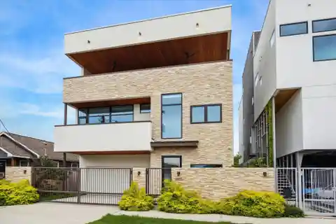 Modern Manor in the Heights