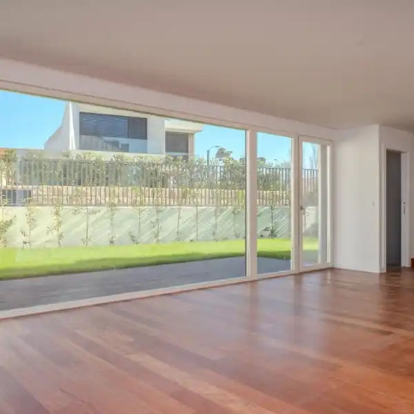 FANTASTIC VILLA WITH EXCEPTIONAL LUMINOSITY