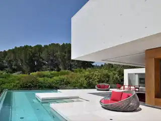 Luxuriously Appointed Modern Stunner