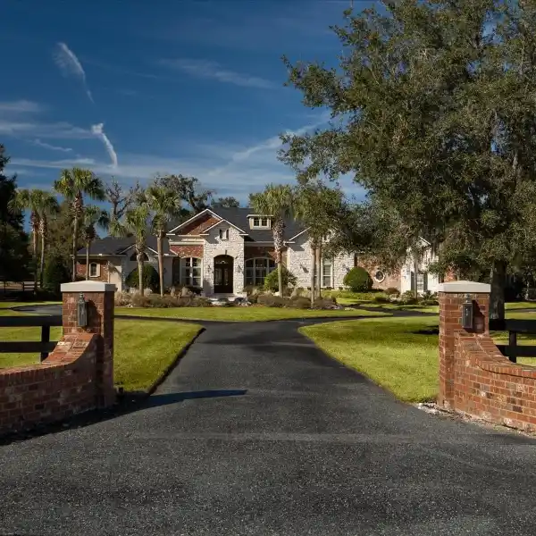 UNPARALLELED LUXURY ON OVER FIVE ACRES