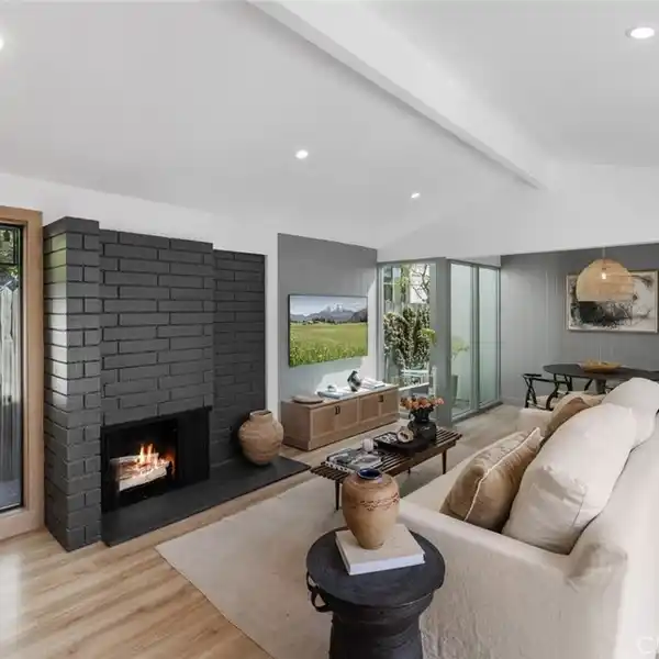 COMPLETELY RENOVATED MID-CENTURY MODERN HOME