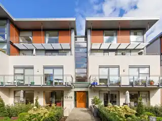 Luxurious Donnybrook Penthouse with Landscaped Gardens