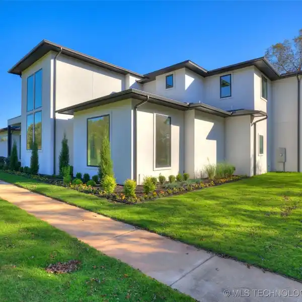 ONE OF A KIND CUSTOM HOME ON AN ACRE