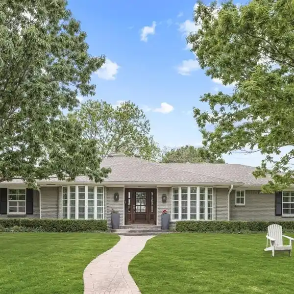 BEAUTIFULLY UPDATED HOME IN THE MEADOWS