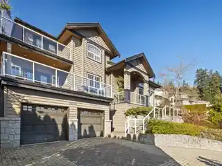 Custom Home in the Distinctive Braemar Subdivision