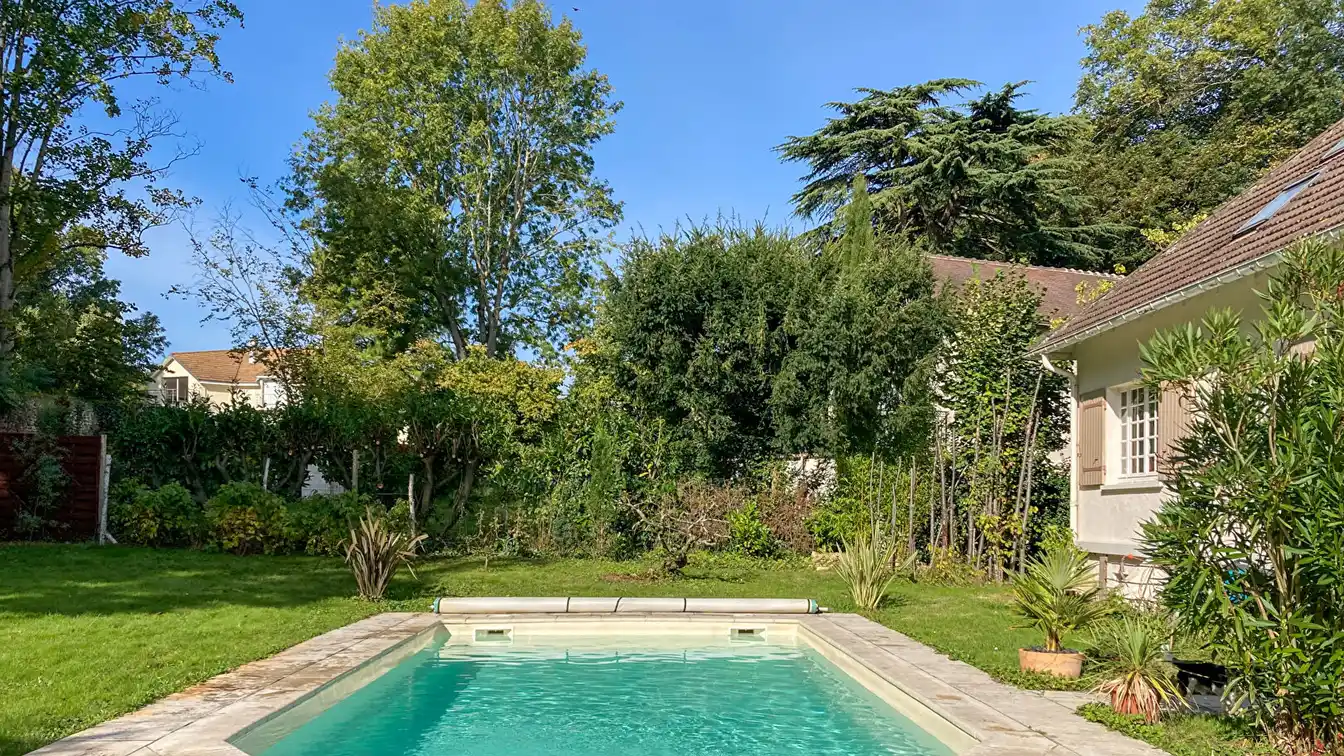 Unique Property in the Heart of Orgeval