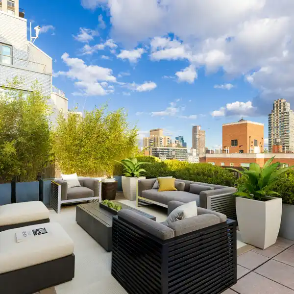 SOHO CHIC ON THE UPPER EAST SIDE