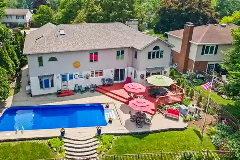 Private Lakefront Luxury with Pool