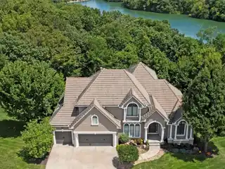Exquisite Lakefront Custom Estate