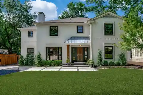 Fabulous University Park Traditional on a Gorgeous Lot
