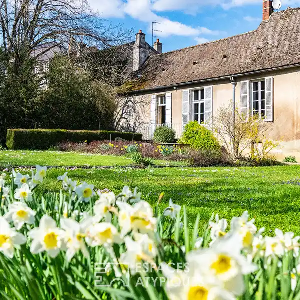 RARE CHâTEAU-STYLE HOME WITH WINERY POTENTIAL