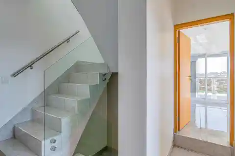 Stunning 14-Bedroom Dual-Residence Luxury Estate in Bassonia