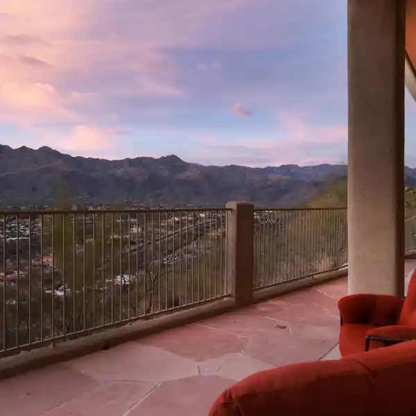 LUXURY ESTATE IN THE SABINO MOUNTAIN COMMUNITY