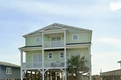 Three Steps to the Beach