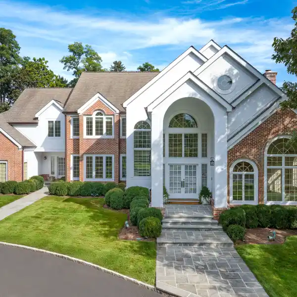 MAGNIFICENT TWO-ACRE ESTATE