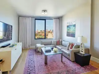 Large Home with Unobstructed Skyline View