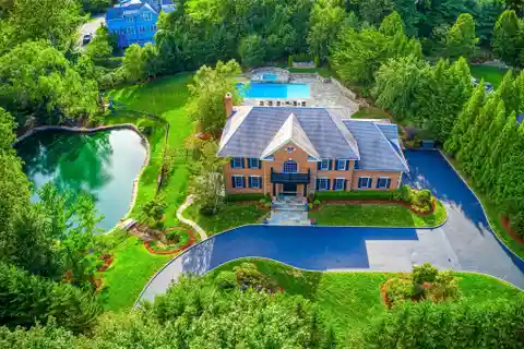 One-of-a-kind Kings Point Center Hall Colonial