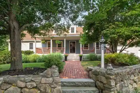 Spacious Private Harbor Haven