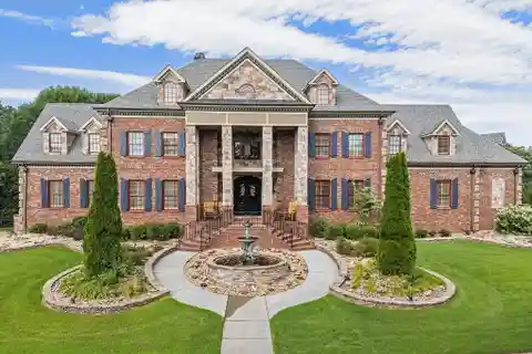 Timeless Architecture Meets Exceptional Craftsmanship