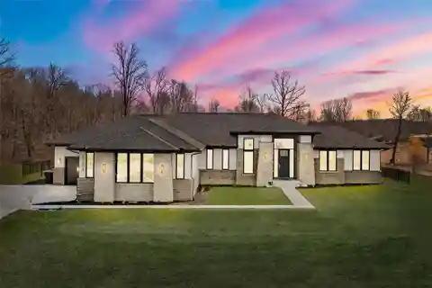 Architect-designed Home on Fenced Acreage
