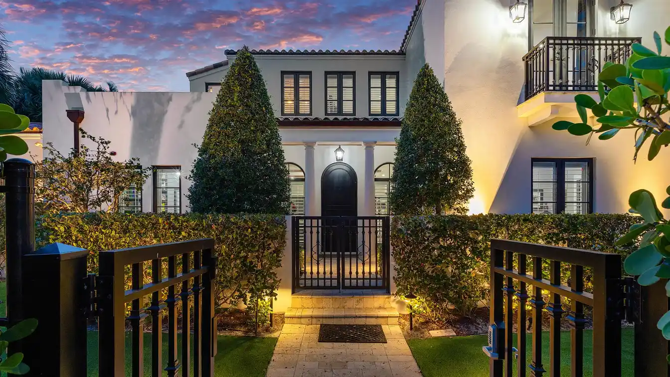 Sophisticated Retreat