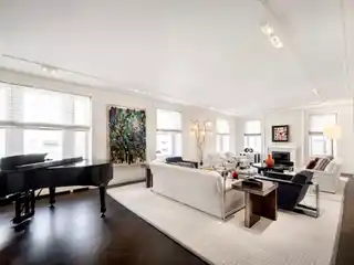 One-Of-A-Kind Triple Mint Home