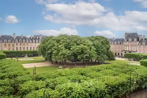 Duplex Apartment Overlooking Place Des Vosges