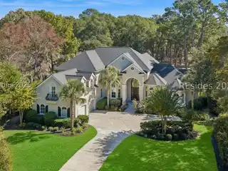 Luxury Living with Panoramic Golf Course Views