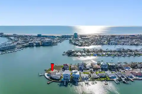 Exceptional Point Lot with Stunning Water Views