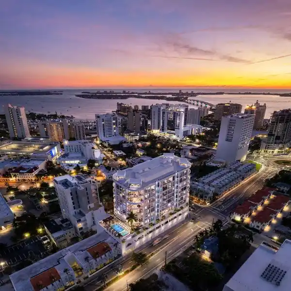 IMPECCABLE RESIDENCE AT THE EDGE SARASOTA