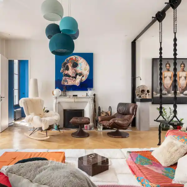 SPACIOUS RENOVATED HOME WITH ELEVATOR ACCESS