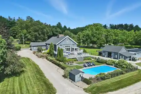 Amazing Equestrian Estate