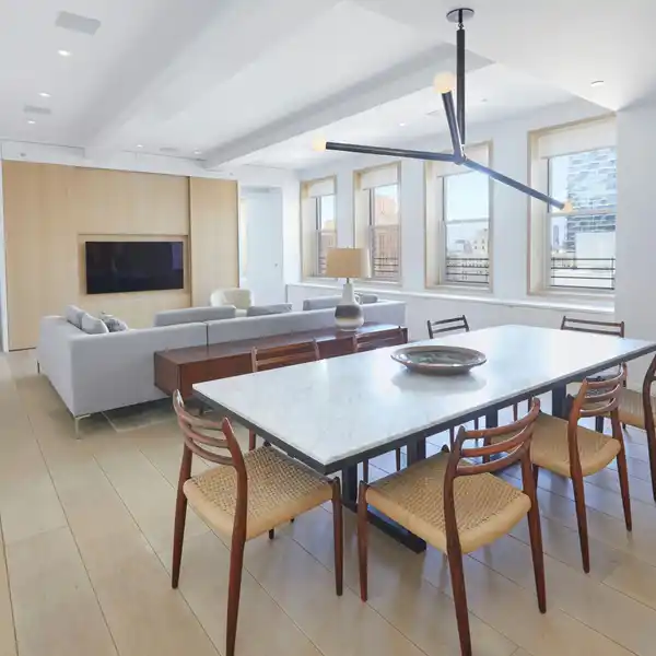 SIX ROOMS IN THE HEART OF TRIBECA