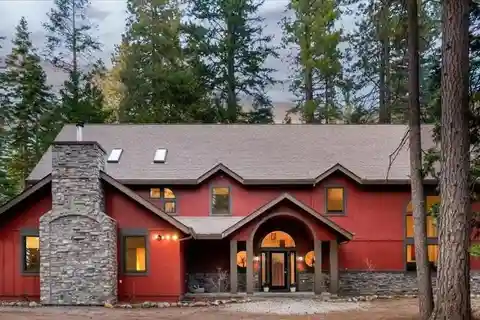 Gallery in the Woods