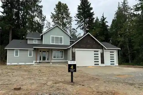 Private Seven-Acre Retreat with Designer Touches